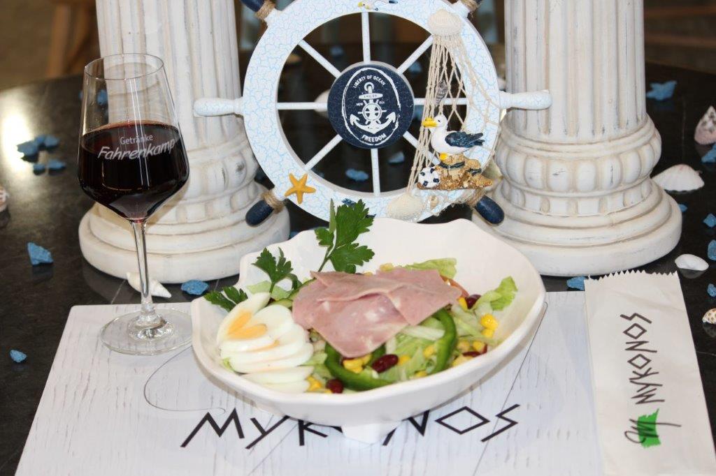 Gemischter Salat mit Schinken und Ei - Mykonos Rinteln