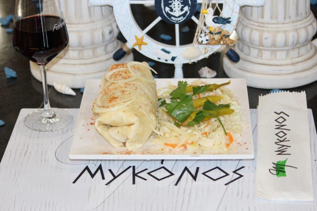 Gyros Rolle mit Krautsalat, Gyros und Zaziki - Mykonos Rinteln
